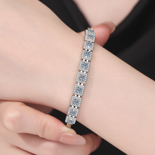 Micro-painted diamond bangle